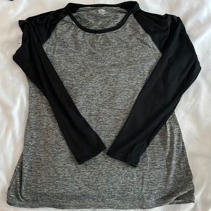 Women’s L - Champion DuoDry Long Sleeve Workout Shirt